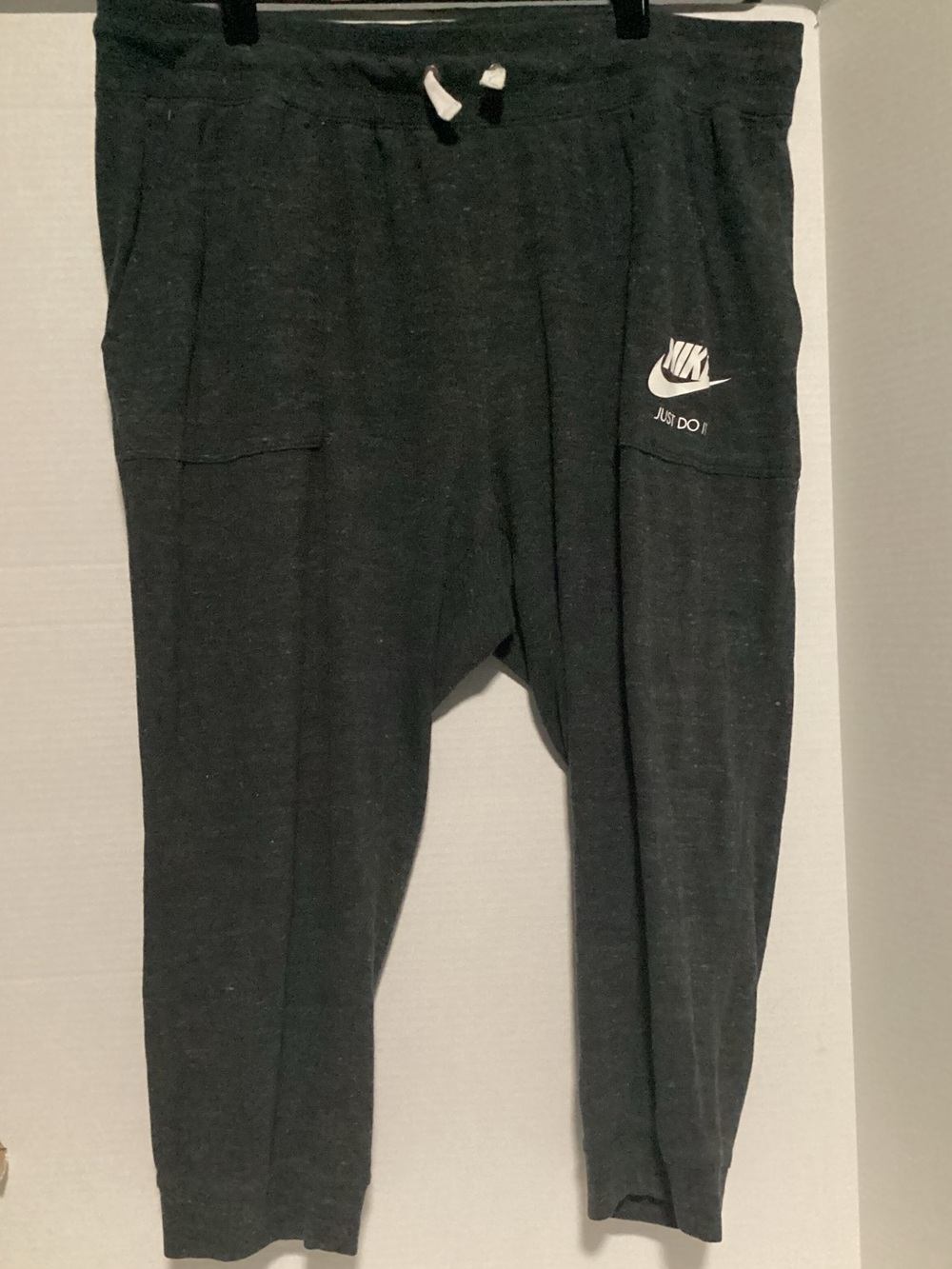 Nike Women 1x Black Jogger Pants with White Logo
